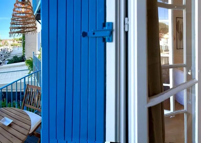 Pura Vida, Port Grimaud